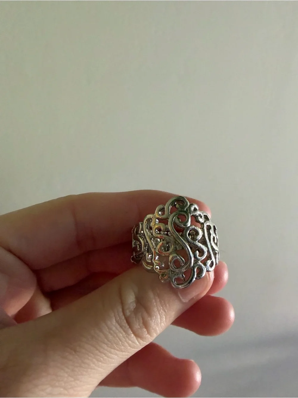 Silver Tone Filigree Scroll Stretch Ring Adjustable Statement Jewelry
